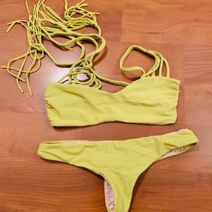 Acacia Swimwear Ho’okipa/ Samoa set in Lilikoi